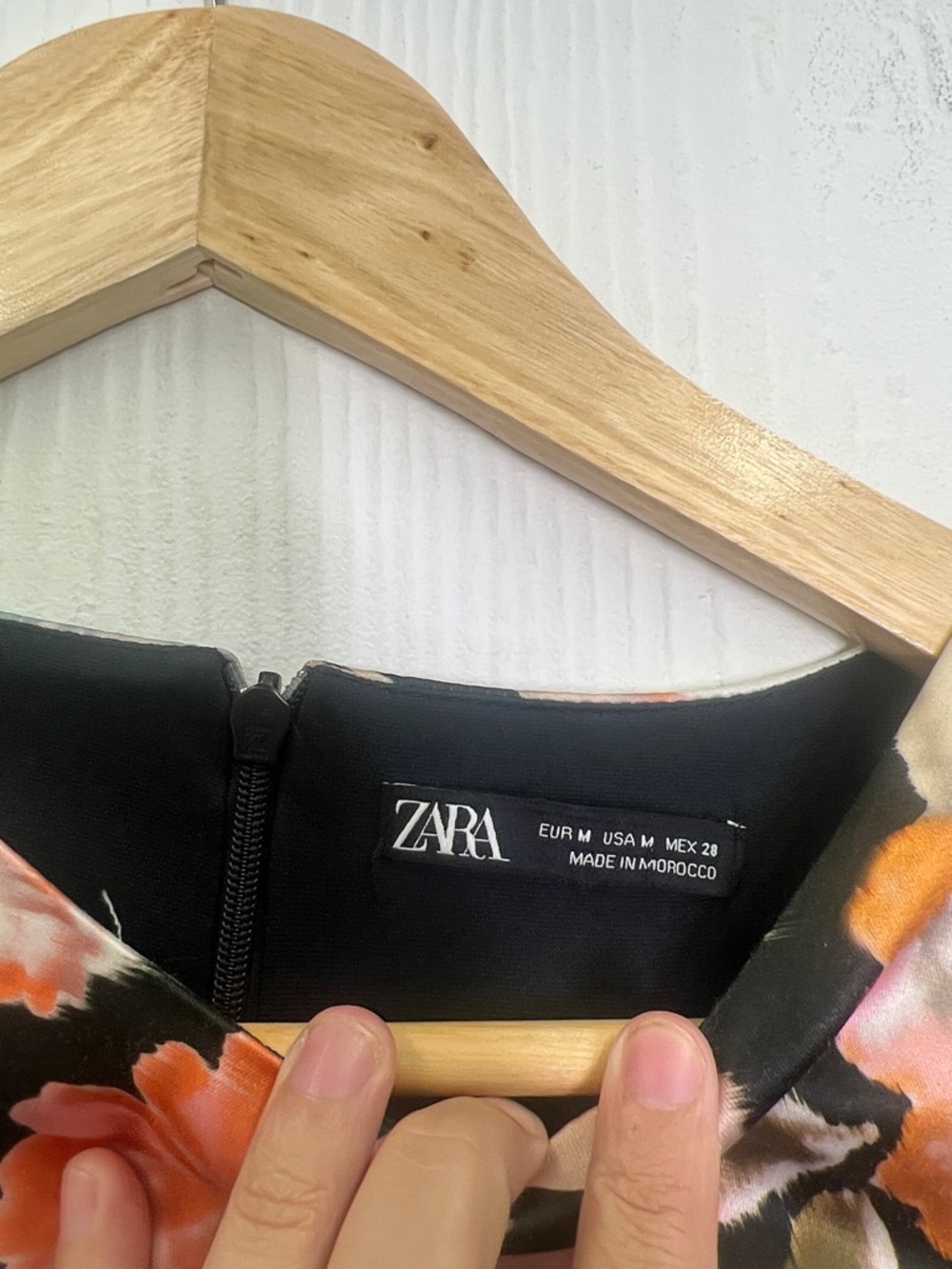 Zara - Colorful Floral Print Quarter Puff Long Sleeves Mini Dress Size Medium - Picture 7 of 10